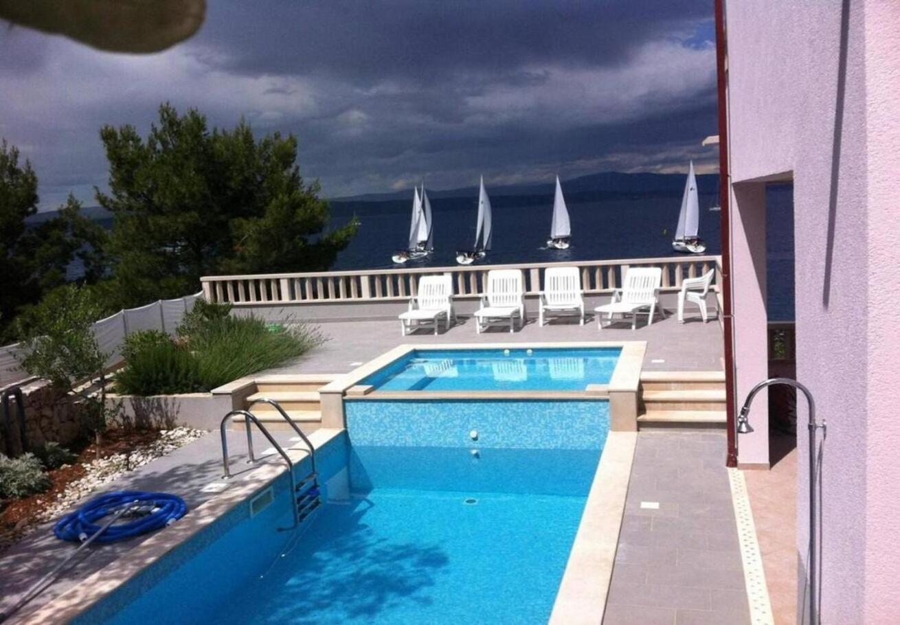 Mlad - With Pool * Rogač